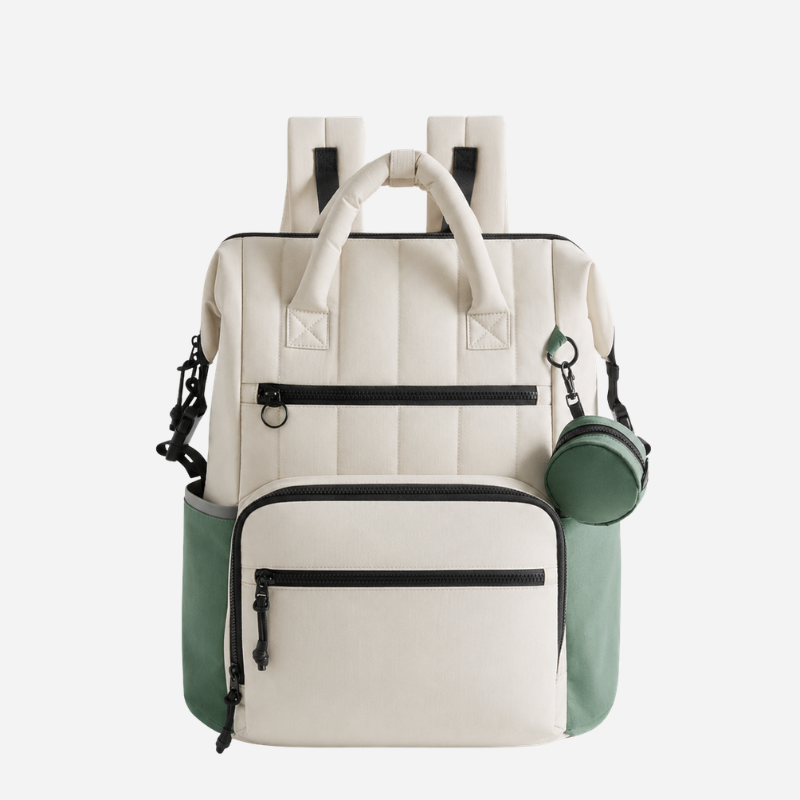Wickelrucksack in Creme und Salbeigrün von vorne